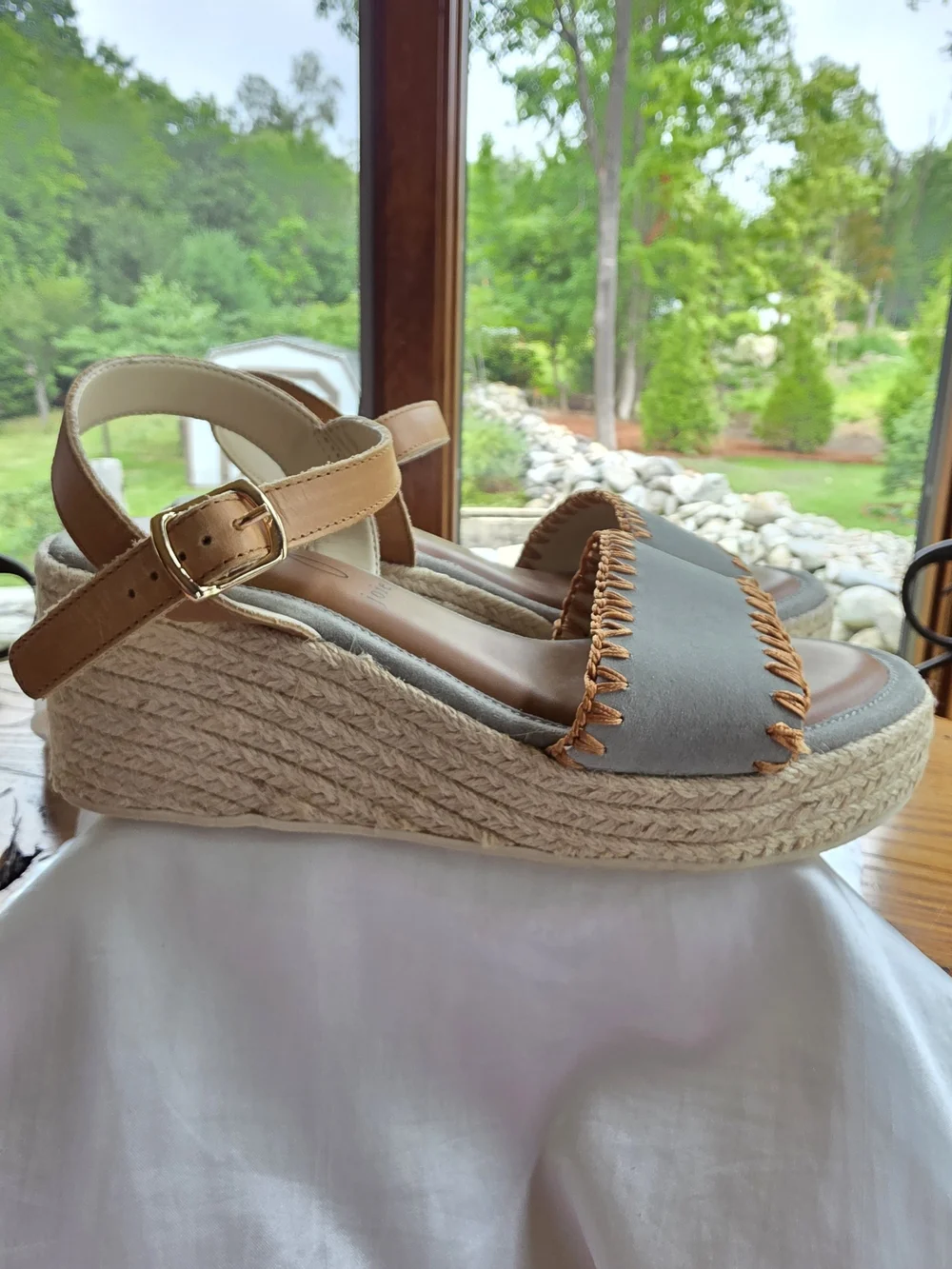 NEW Joie Women's Gray Suede Espadrille Platform Sandals w Tan Trim Size 7.5